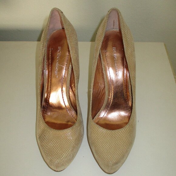 BCBGeneration "Parade" Womens Tan Leather .75" Platform Pump w/4" (net) Heel- 8M - Picture 4 of 11